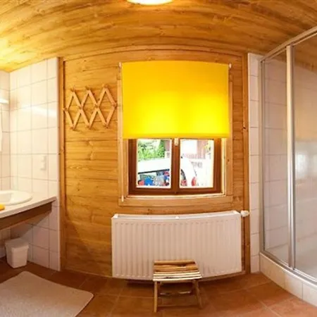 Schmaranzhuette Holiday home March